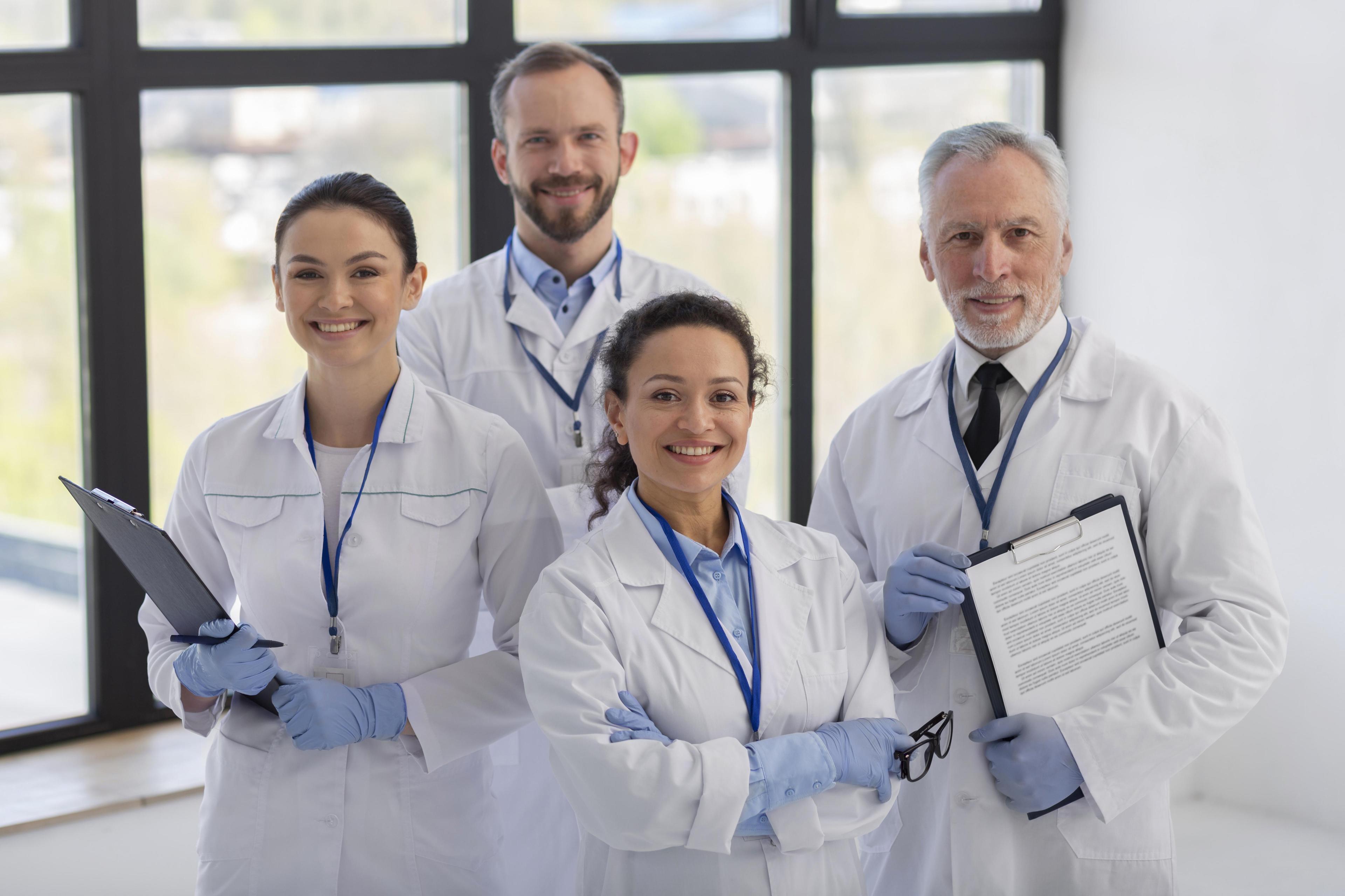 Equipe médica SHM Brasil em ambiente hospitalar